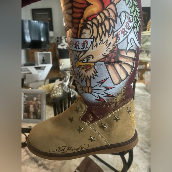 Ed Hardy faux fur line boots - Picture 8 of 8